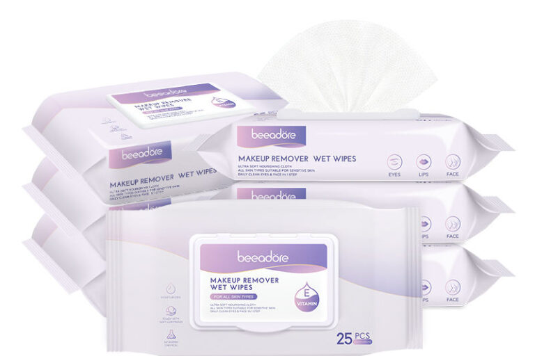 Custom logo makeup wipes for cleansing