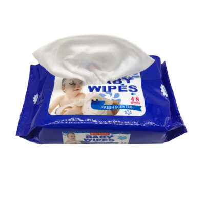 Scented nonwoven baby wipes for gentle cleaning