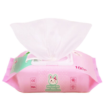 Soft organic baby wipes for gentle baby cleaning