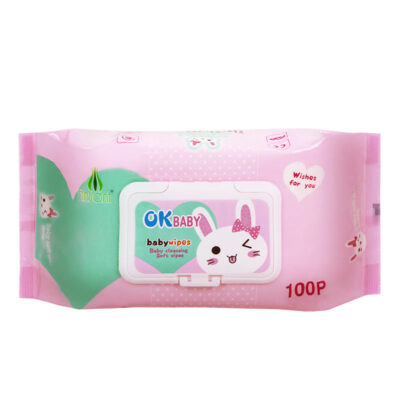 Soft organic baby wipes for gentle baby cleaning